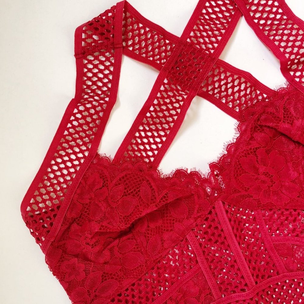 Free People Sitting Pretty Red Brami- Apple Valley - Picture 14 of 16